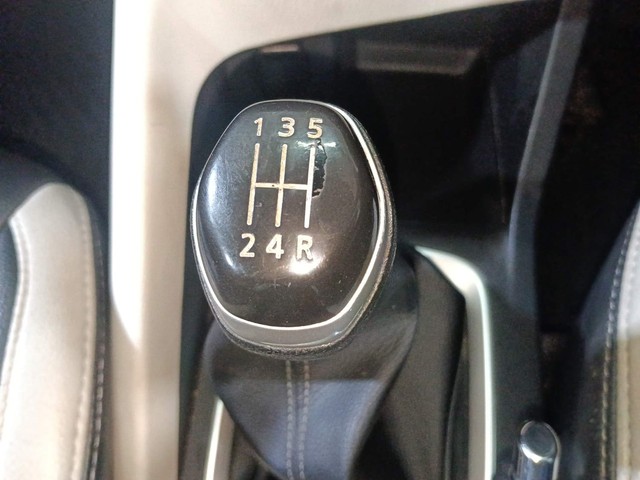 Second-hand 2021 Nissan Magnite Turbo XL for sale in Kochi-12