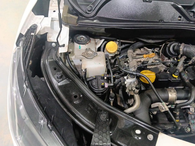 Second-hand 2021 Nissan Magnite Turbo XL for sale in Kochi-36