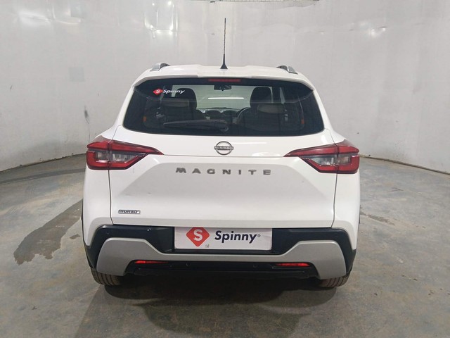 Second-hand 2021 Nissan Magnite Turbo XL for sale in Kochi-4