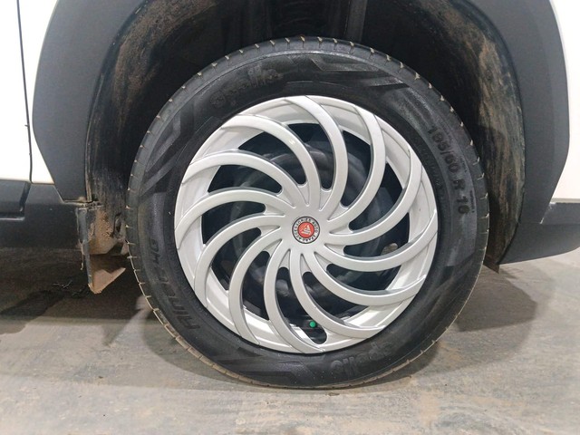 Second-hand 2021 Nissan Magnite Turbo XL for sale in Kochi-17