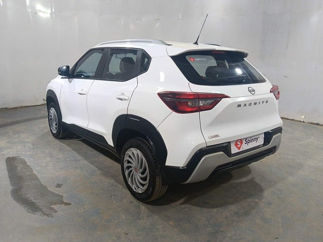 Second-hand 2021 Nissan Magnite Turbo XL for sale in Kochi-5