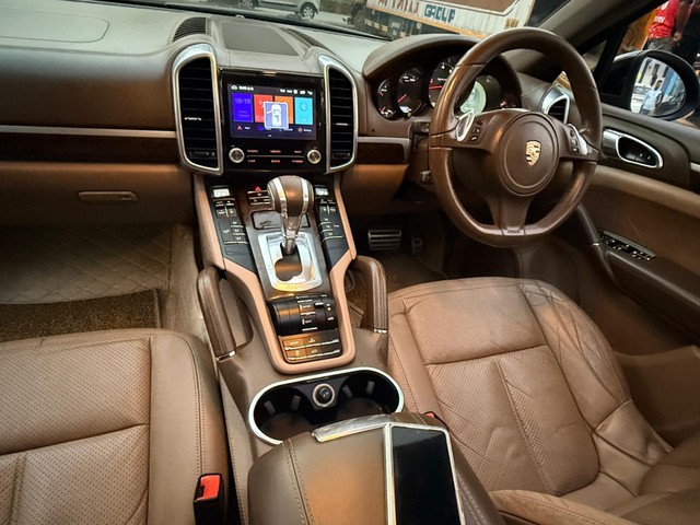 Second-hand 2013 Porsche Cayenne S Hybrid for sale in Mumbai-14