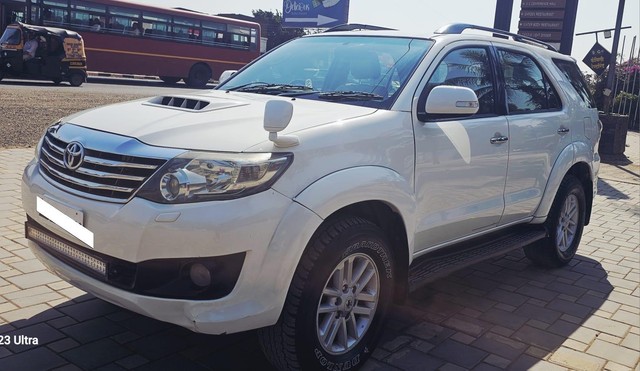 Second-hand 2013 Toyota Fortuner 4x2 Manual for sale in Pune-2
