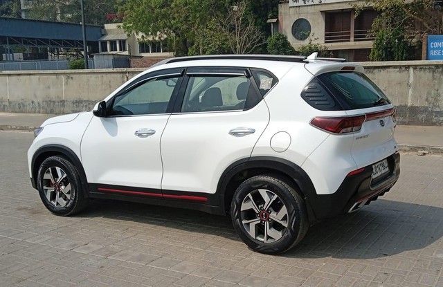 Kia Sonet GTX Plus Turbo DCT BSVI Second-hand 2020 Kia Sonet GTX Plus Turbo DCT BSVI for sale in Ahmedabad-9