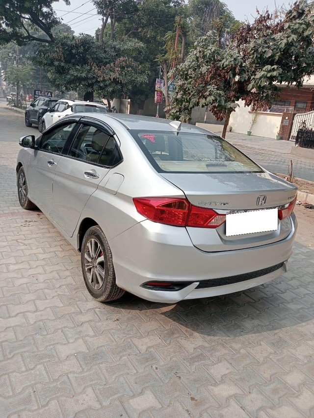 Second-hand 2017 Honda City i DTec V for sale in Ludhiana-5