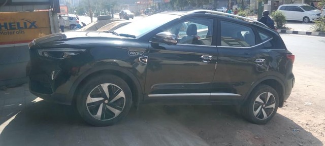 MG ZS EV Exclusive - Photo 6