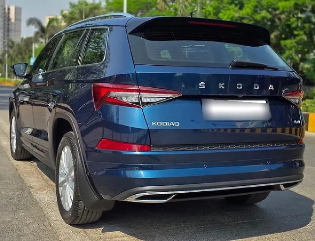 Second-hand 2022 Skoda Kodiaq L & K BSVI for sale in Mumbai-12