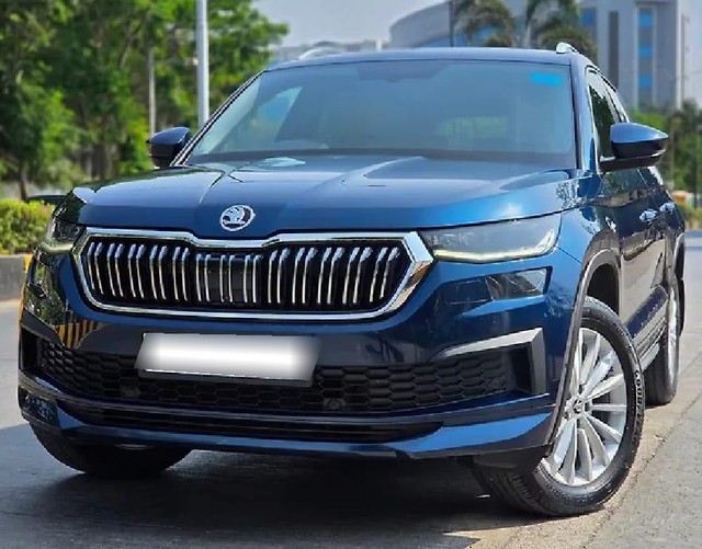 Second-hand 2022 Skoda Kodiaq L & K BSVI for sale in Mumbai-8