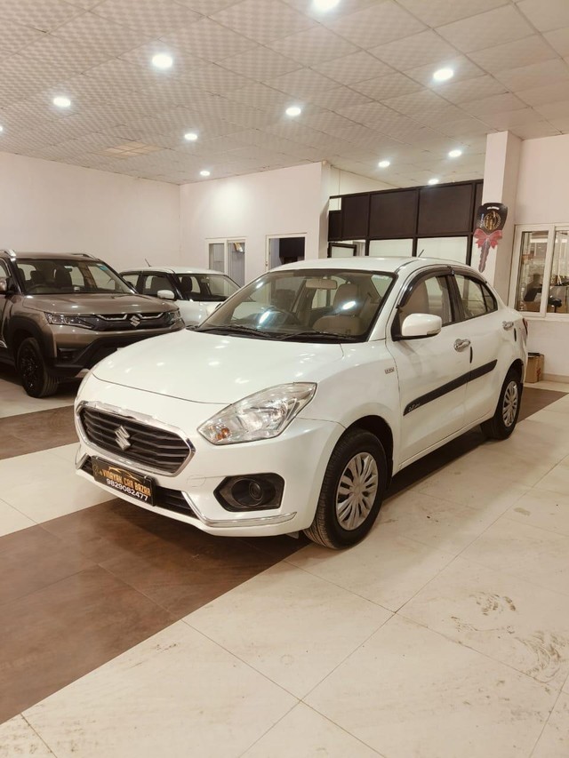 Second-hand 2017 Maruti Suzuki Swift Dzire AMT VDI for sale in Jaipur-7