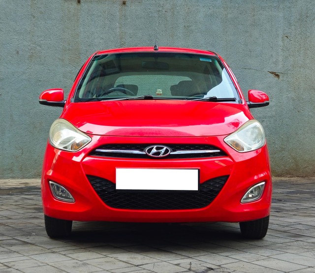 Second-hand 2011 Hyundai i10 Asta Sunroof AT for sale in Mumbai-5