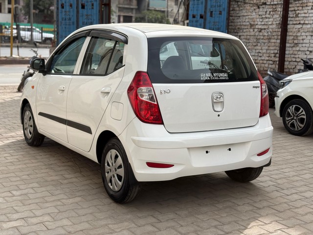 Hyundai i10 Magna 1.1L Second-hand 2017 Hyundai i10 Magna 1.1L for sale in Agra-4