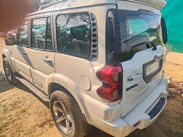 Mahindra Scorpio 1.99 S6 Plus Second-hand 2017 Mahindra Scorpio 1.99 S6 Plus for sale in Ludhiana-2
