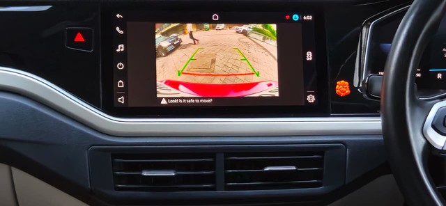 Second-hand 2024 Volkswagen Virtus Topline AT for sale in Mumbai-13