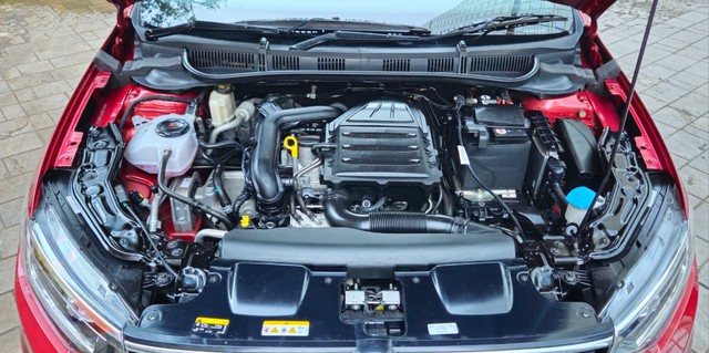 Second-hand 2024 Volkswagen Virtus Topline AT for sale in Mumbai-6