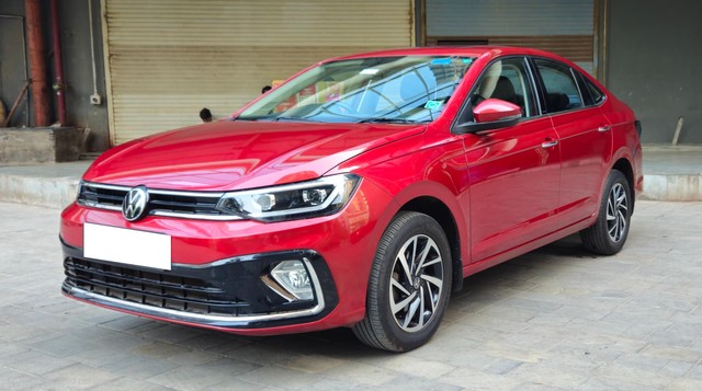 Second-hand 2024 Volkswagen Virtus Topline AT for sale in Mumbai-4