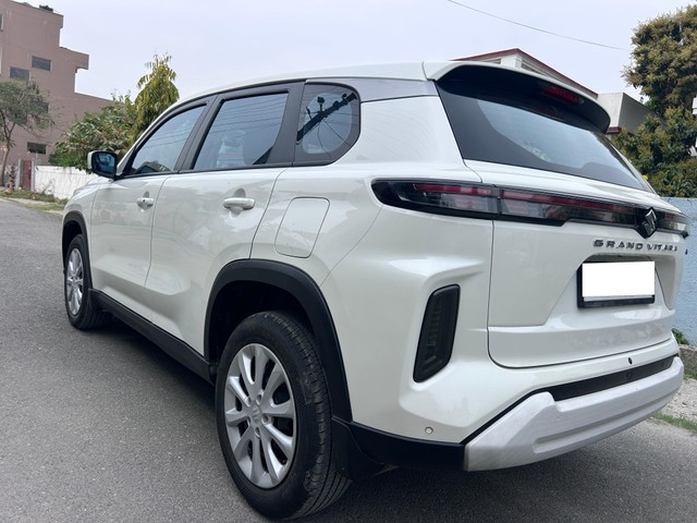 Second-hand 2023 Maruti Suzuki Grand Vitara Sigma for sale in Dehradun-9