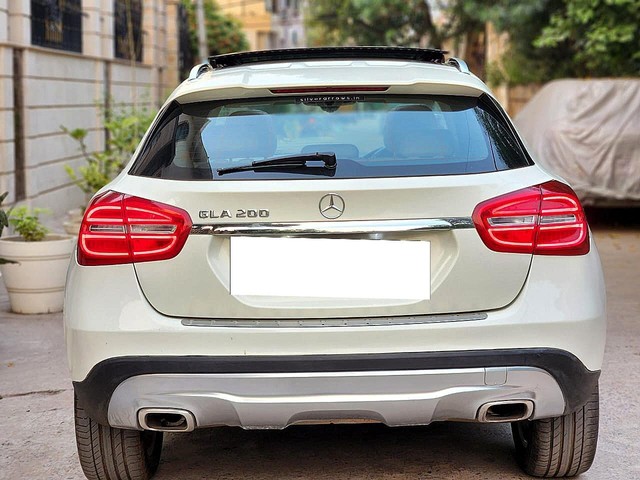 Second-hand 2016 Mercedes-Benz GLA Class 200 for sale in New Delhi-2