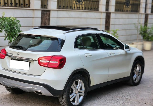 Second-hand 2016 Mercedes-Benz GLA Class 200 for sale in New Delhi-1