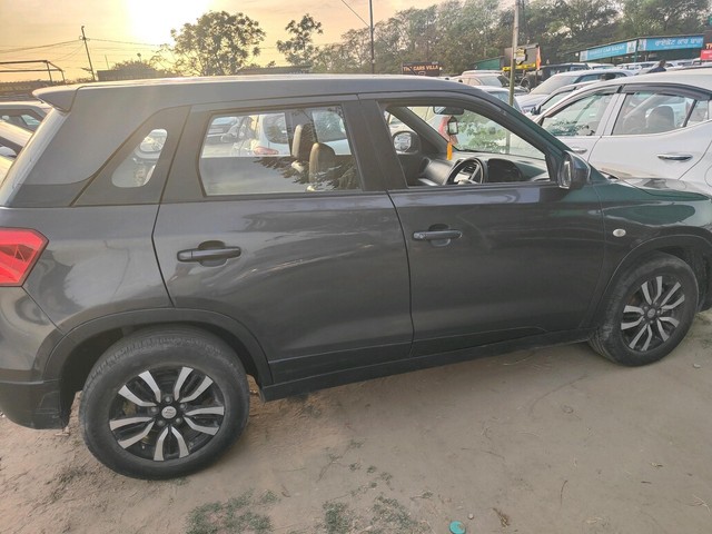 Second-hand 2017 Maruti Suzuki Vitara Brezza LDi Option for sale in Ludhiana-4