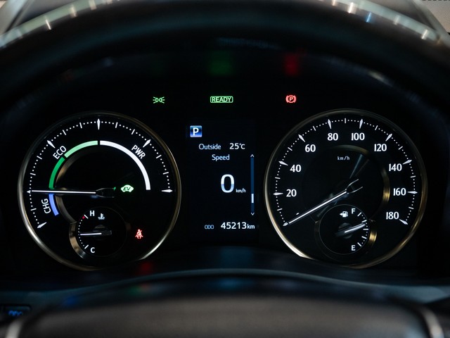 Toyota Vellfire Executive Lounge BSVI Second-hand 2022 Toyota Vellfire Executive Lounge BSVI for sale in Kolkata-11