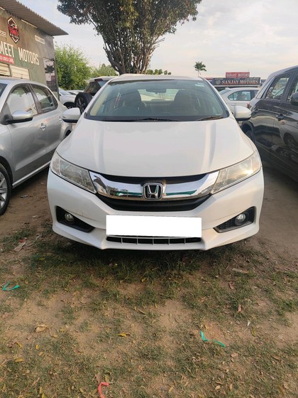 Second-hand 2016 Honda City i VTEC V for sale in Ludhiana