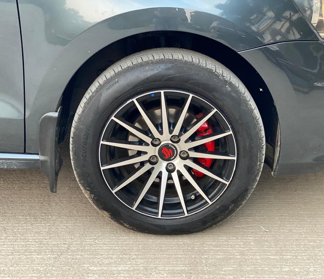 Second-hand 2017 Volkswagen Vento 1.5 TDI Comfortline AT for sale in Pune-8