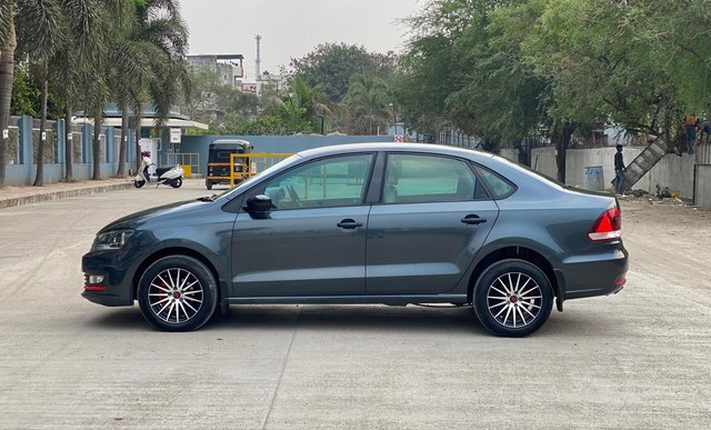 Second-hand 2017 Volkswagen Vento 1.5 TDI Comfortline AT for sale in Pune-3