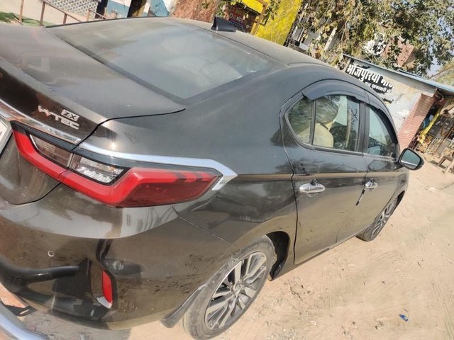 Honda City ZX CVT Second-hand 2022 Honda City ZX CVT for sale in Lucknow-5