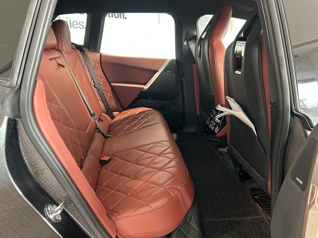 Second-hand 2022 BMW iX xDrive40 for sale in Gurgaon-20