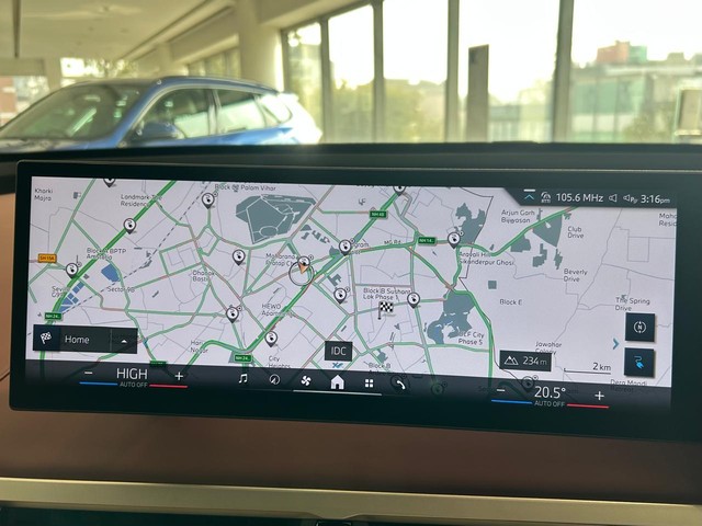 Second-hand 2022 BMW iX xDrive40 for sale in Gurgaon-24