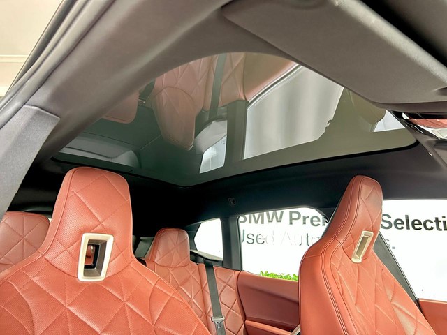 Second-hand 2022 BMW iX xDrive40 for sale in Gurgaon-21