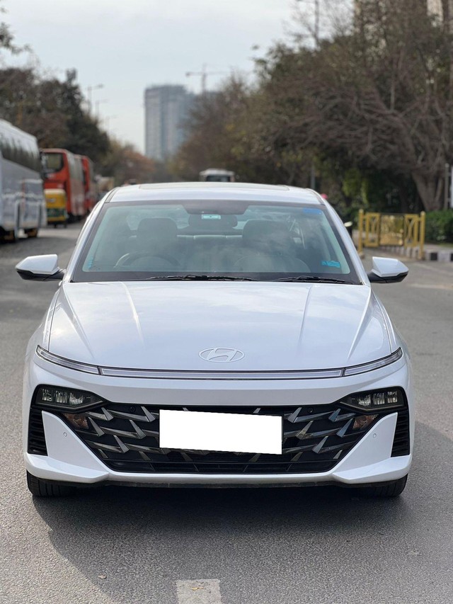 Second-hand 2023 Hyundai Verna SX for sale in New Delhi-5