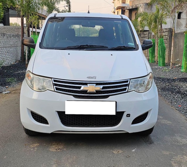 Second-hand 2015 Chevrolet Enjoy TCDi LS 8 Seater for sale in Nagpur-3