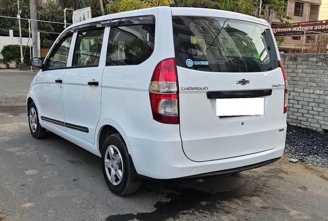 Second-hand 2015 Chevrolet Enjoy TCDi LS 8 Seater for sale in Nagpur-6
