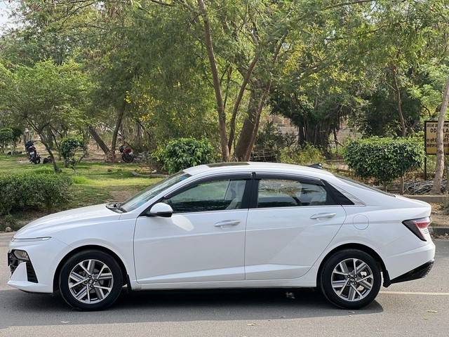 Second-hand 2023 Hyundai Verna SX for sale in New Delhi-3