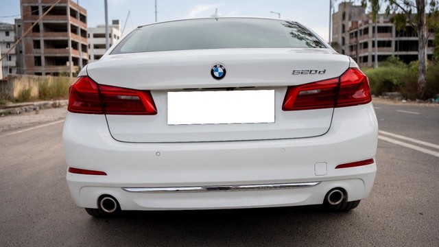 Second-hand 2019 BMW 5 Series 520d Luxury Line for sale in New Delhi-1