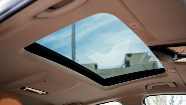 Second-hand 2019 BMW 5 Series 520d Luxury Line for sale in New Delhi-20