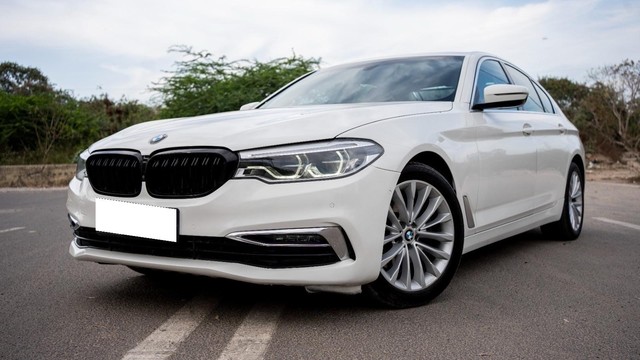 Second-hand 2019 BMW 5 Series 520d Luxury Line for sale in New Delhi-3