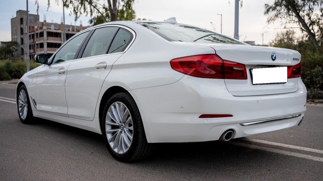 Second-hand 2019 BMW 5 Series 520d Luxury Line for sale in New Delhi-9