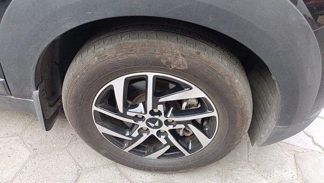 Mahindra XUV 3XO AX5 Diesel Second-hand 2025 Mahindra XUV 3XO AX5 Diesel for sale in Coimbatore-16