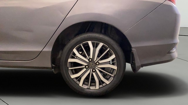 Second-hand 2018 Honda City i-VTEC CVT VX for sale in New Delhi-27