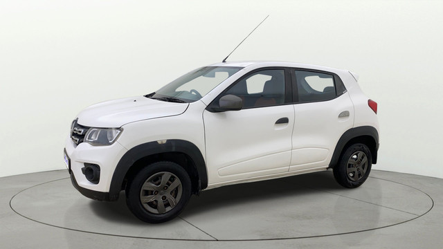 Second-hand 2018 Renault KWID 1.0 RXT for sale in Ahmedabad-6