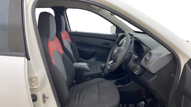 Second-hand 2018 Renault KWID 1.0 RXT for sale in Ahmedabad-15