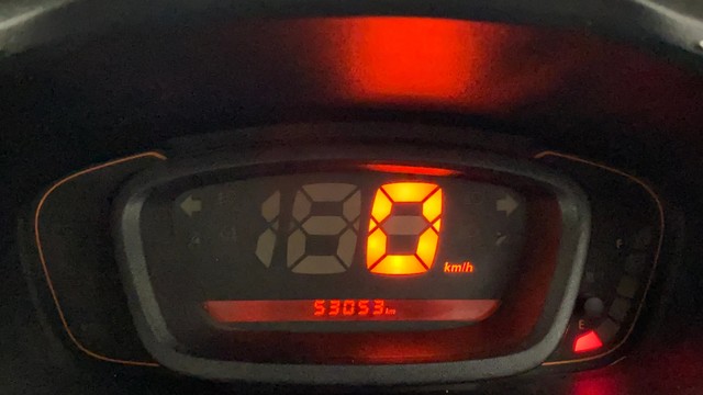 Renault KWID 1.0 RXT Second-hand 2018 Renault KWID 1.0 RXT for sale in Ahmedabad-11