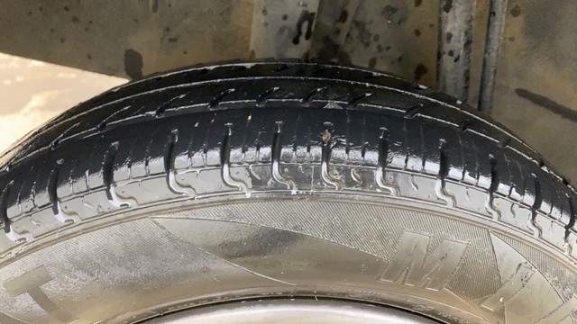 Second-hand 2018 Renault KWID 1.0 RXT for sale in Ahmedabad-29