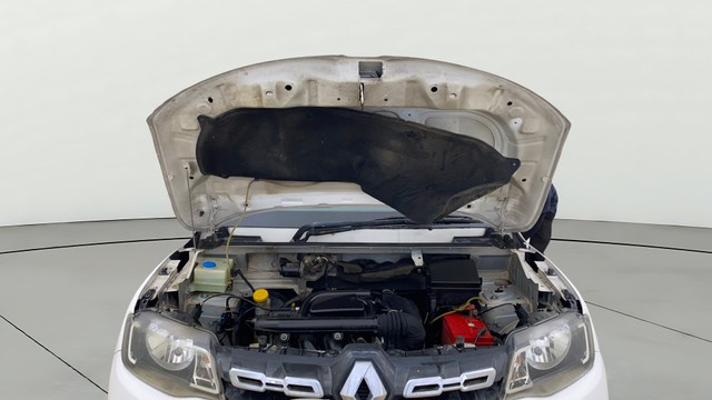 Second-hand 2018 Renault KWID 1.0 RXT for sale in Ahmedabad-9