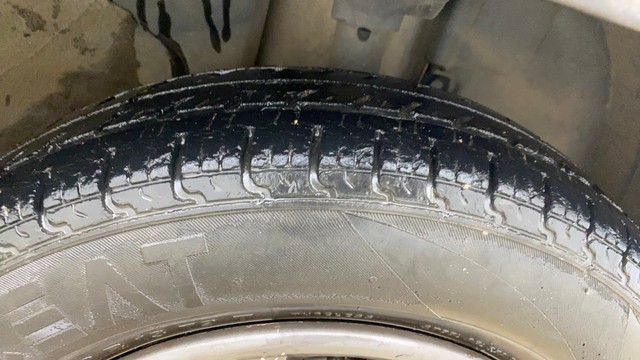 Second-hand 2018 Renault KWID 1.0 RXT for sale in Ahmedabad-28