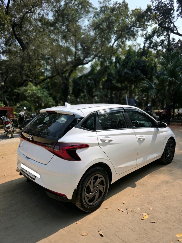 Second-hand 2023 Hyundai i20 Magna for sale in New Delhi-10