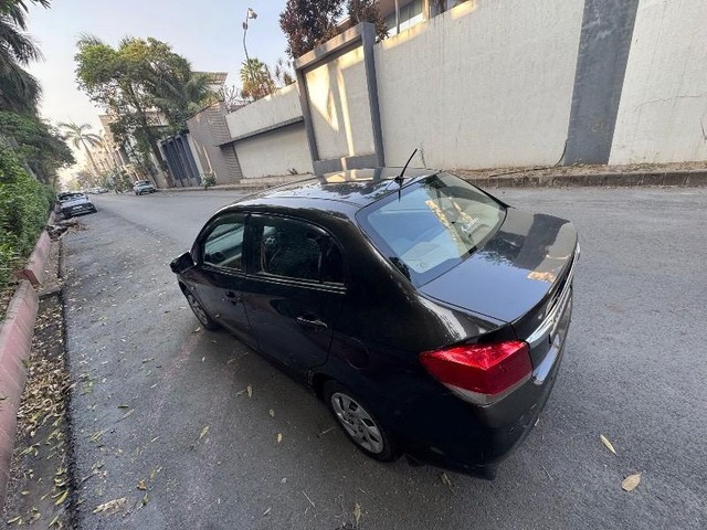 Second-hand 2015 Honda Amaze E i-Dtech for sale in Surat-5