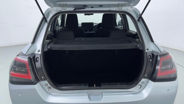 Second-hand 2025 Maruti Suzuki Swift VXI for sale in Gurgaon-9